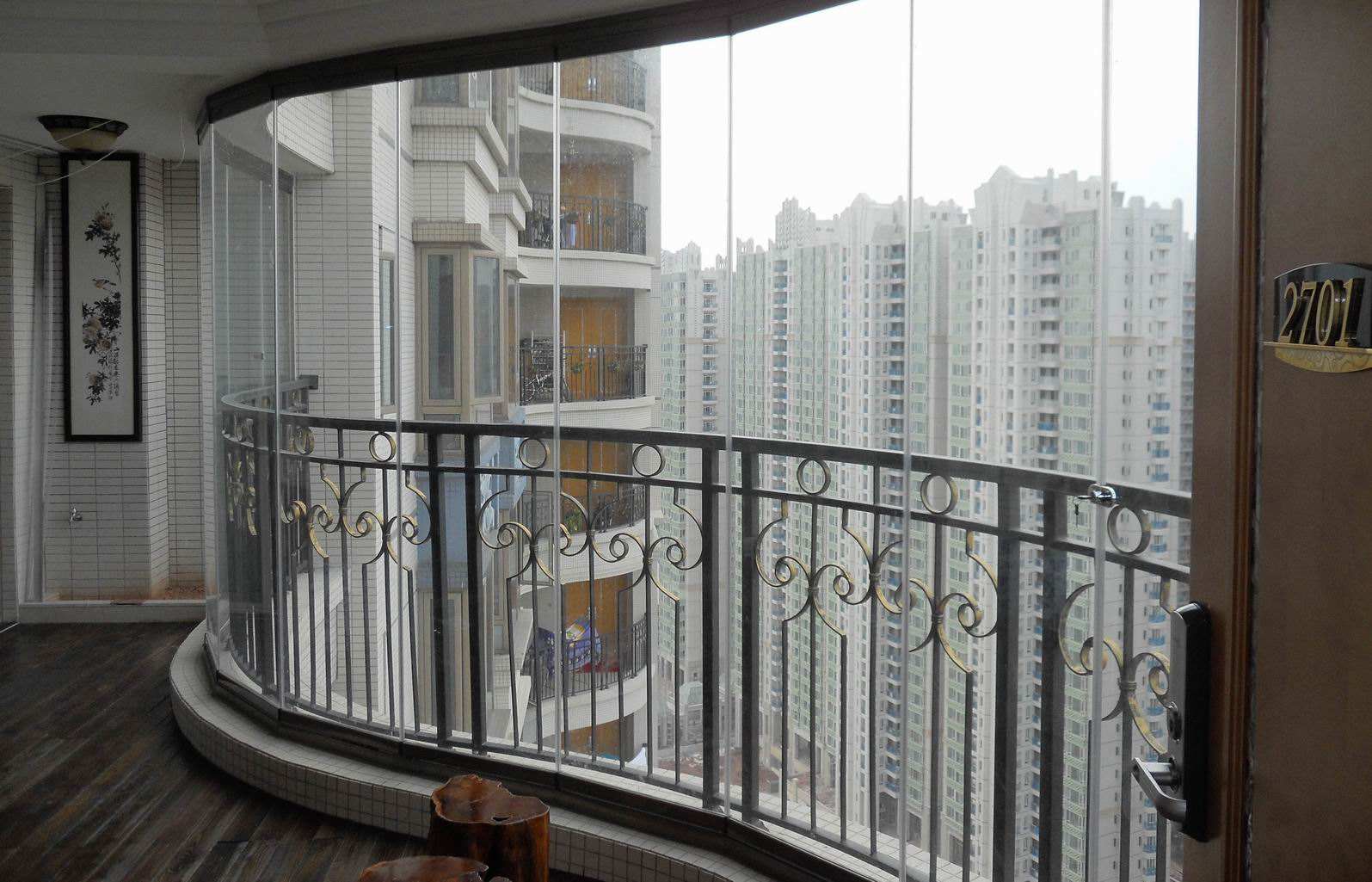 阳台护栏