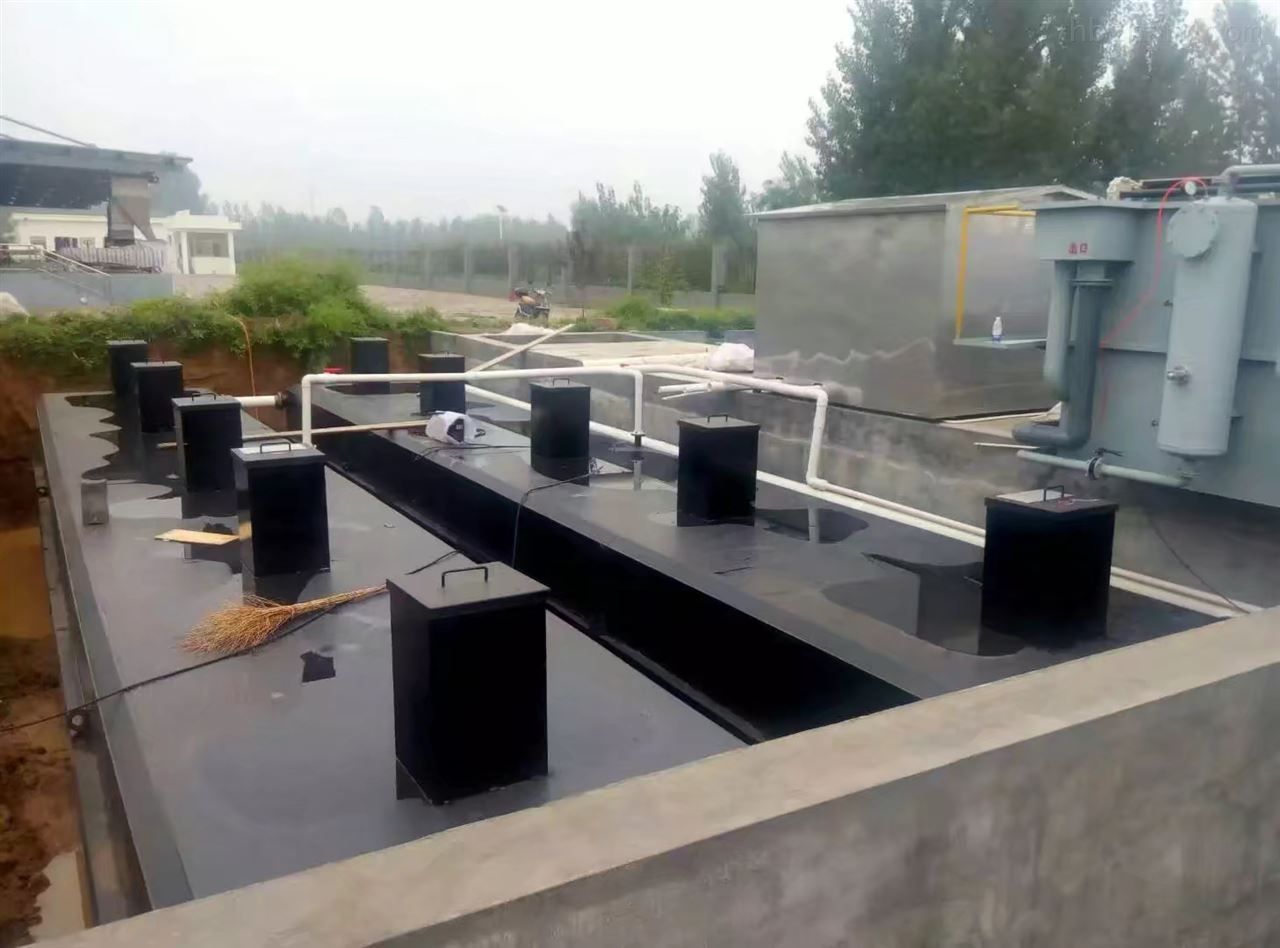 南平化糞池廠家生產的玻璃鋼化糞池結實耐用，可解決社會污染問題
